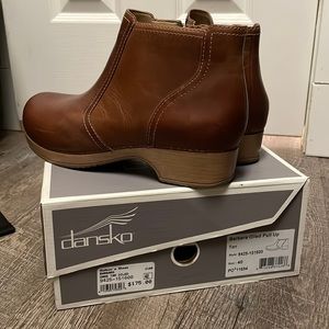 Dansko Barbara oiled pull-up boots